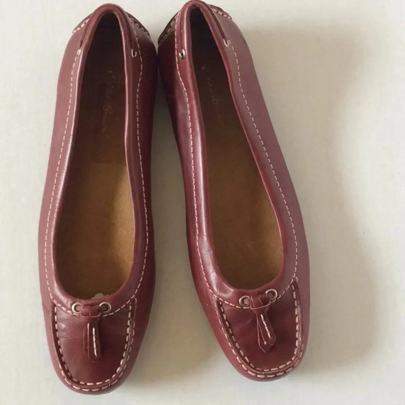 Eddie Bauer Cognac Leather Tassel Flats Size 7 - Picture 9 of 9